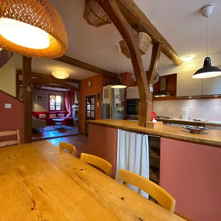 Maison Familiale Centre Holiday home *